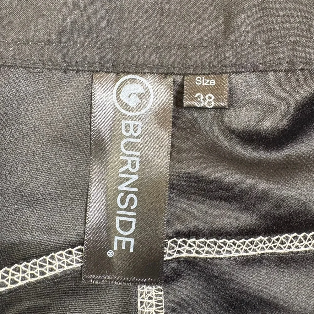 Burnside Mens Black Performance Board‎ Shorts Cargo Pocket Size 38 B9301 NEW NWT